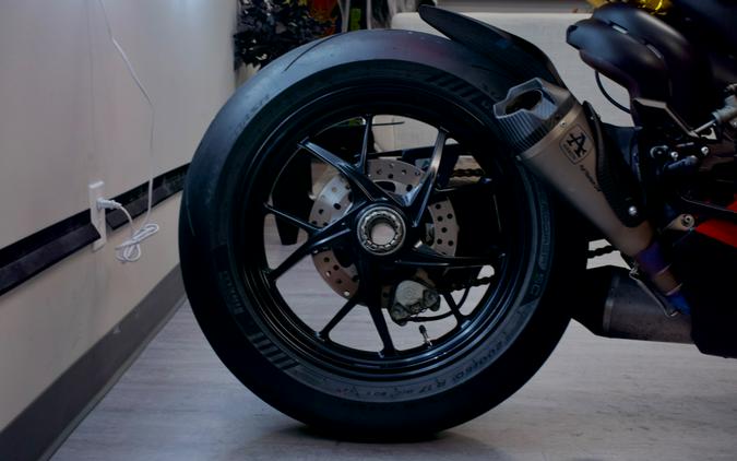 2021 DUCATI Panigale V4 Base