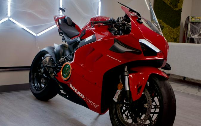 2021 DUCATI Panigale V4 Base