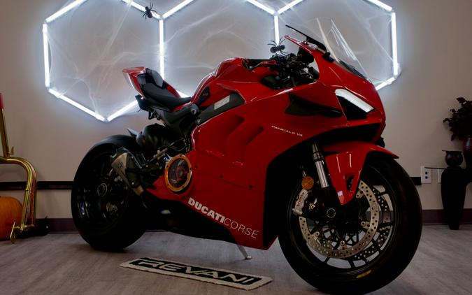 2021 DUCATI Panigale V4 Base