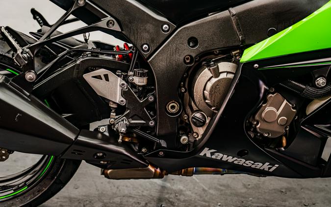2014 Kawasaki Ninja® ZX™-10R ABS