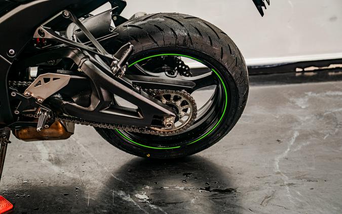 2014 Kawasaki Ninja® ZX™-10R ABS
