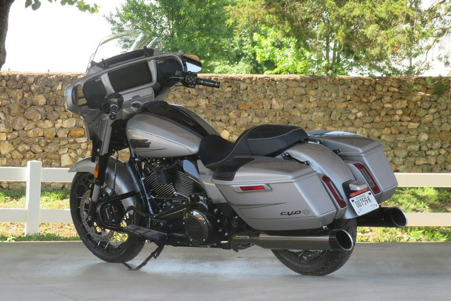 2023 Harley-Davidson® FLHXSE - CVO™ Street Glide®