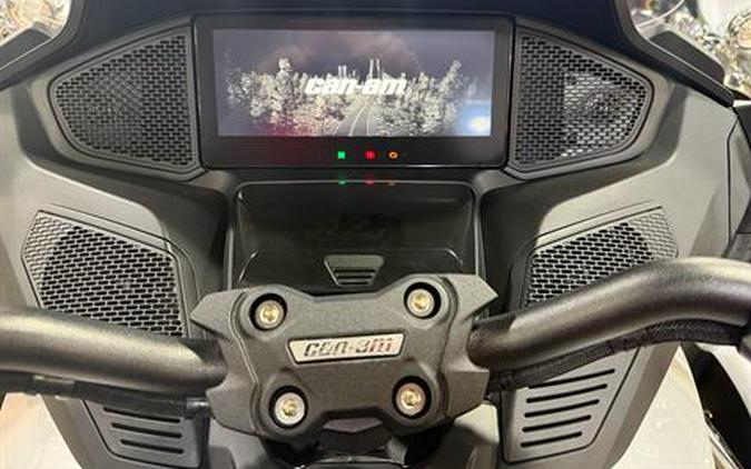 2025 Can-Am Spyder RT