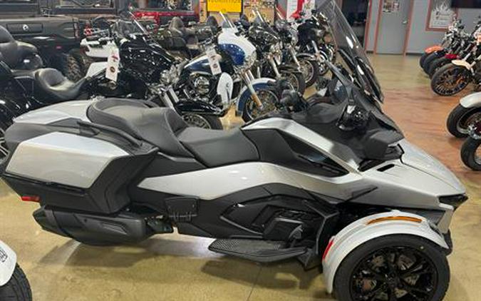 2025 Can-Am Spyder RT