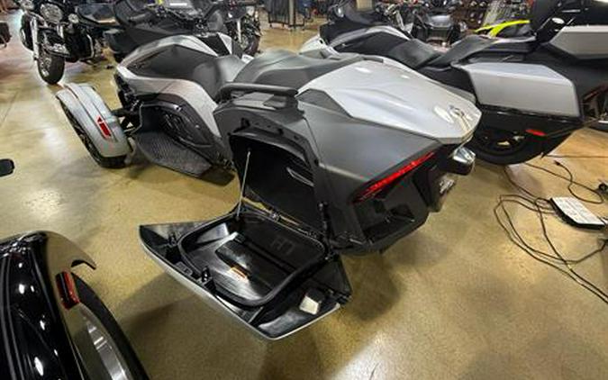 2025 Can-Am Spyder RT