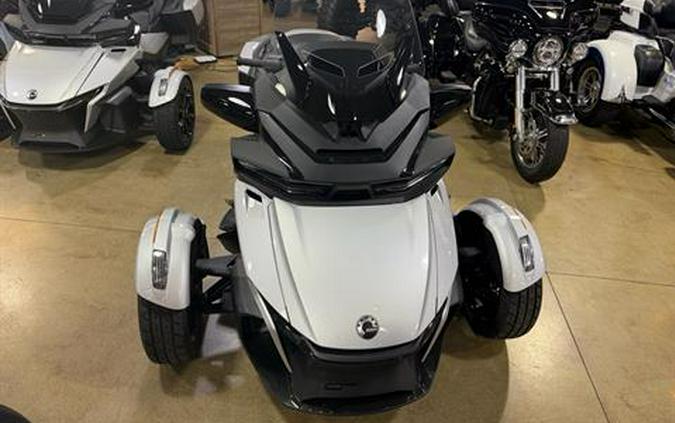 2025 Can-Am Spyder RT