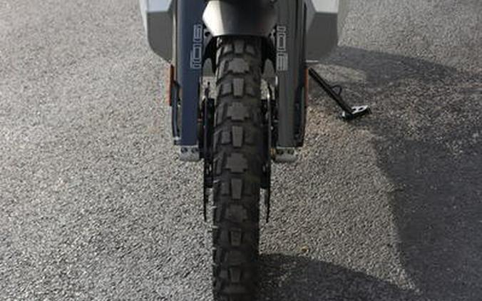 2023 Husqvarna® Norden 901 Expedition