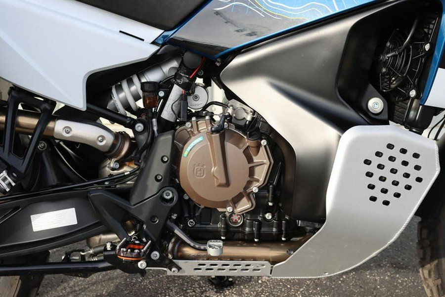 2023 Husqvarna® Norden 901 Expedition