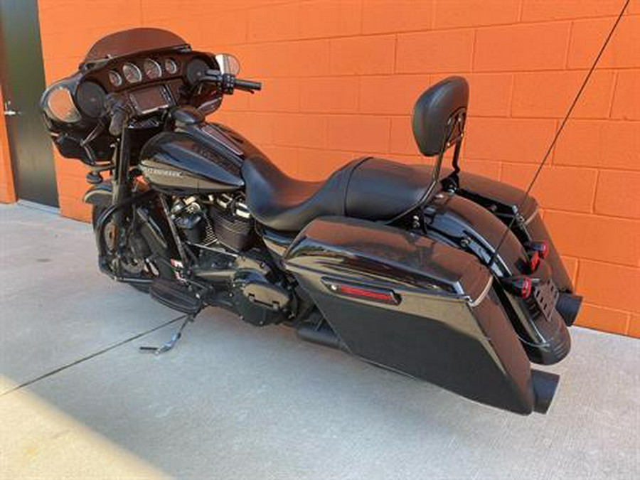 2018 Harley-Davidson STREET GLIDE SPECIAL