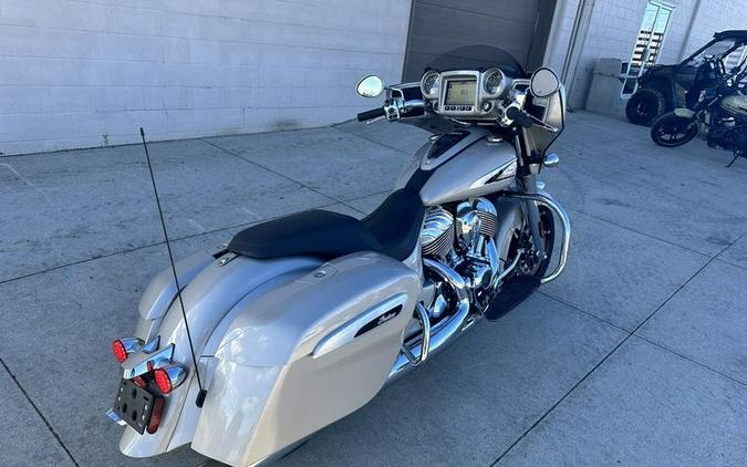 2022 Indian Motorcycle® Chieftain® Limited Silver Quartz Metallic