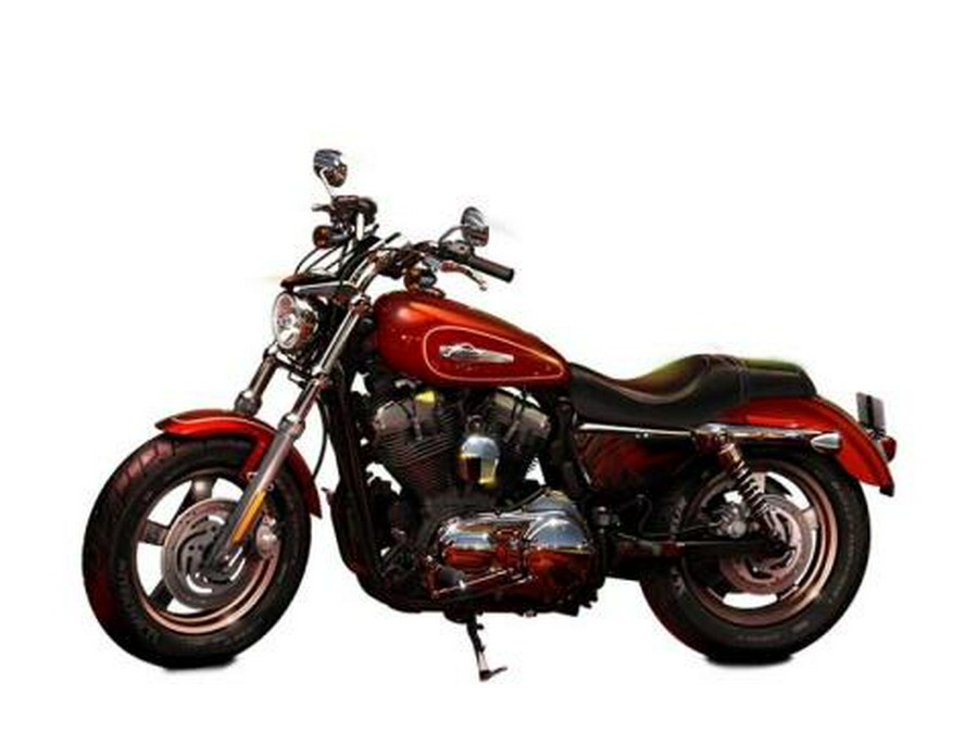 2013 Harley-Davidson Sportster® 1200 Custom