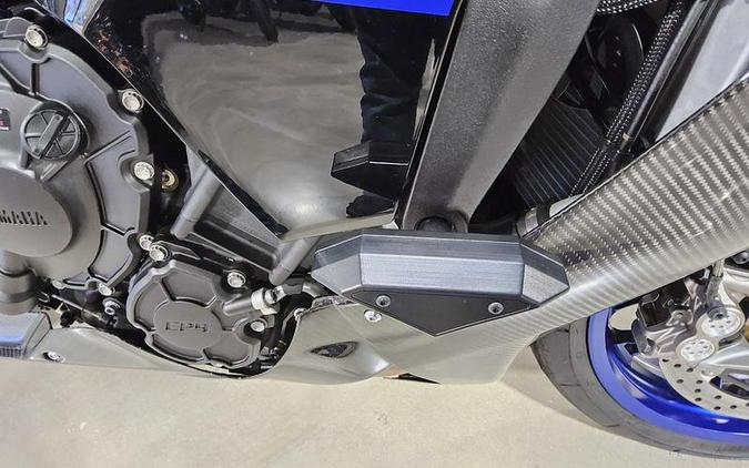 2022 Yamaha YZF-R1M