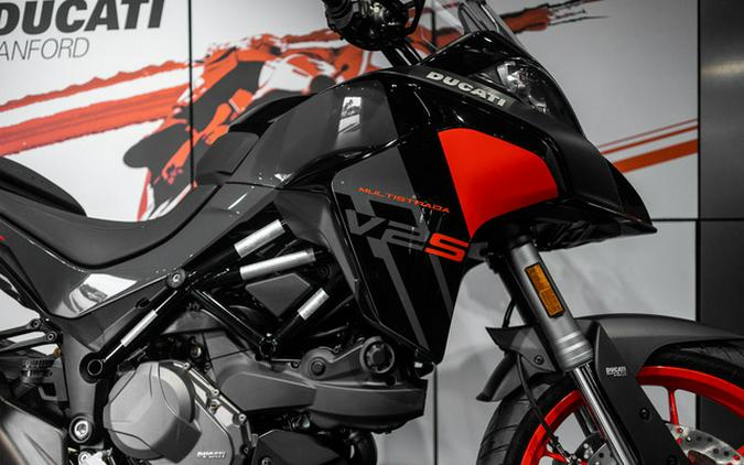 2024 Ducati Multistrada V2 S Black