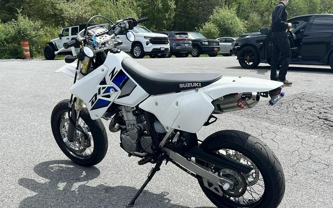 2022 Suzuki DR-Z400SM