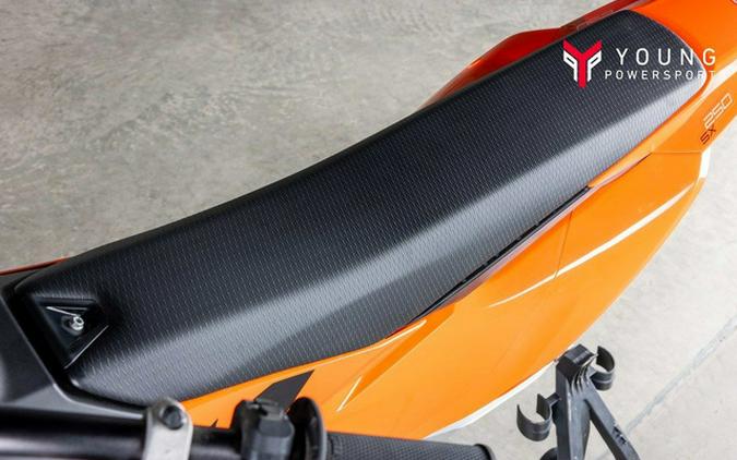 2025 KTM SX 250