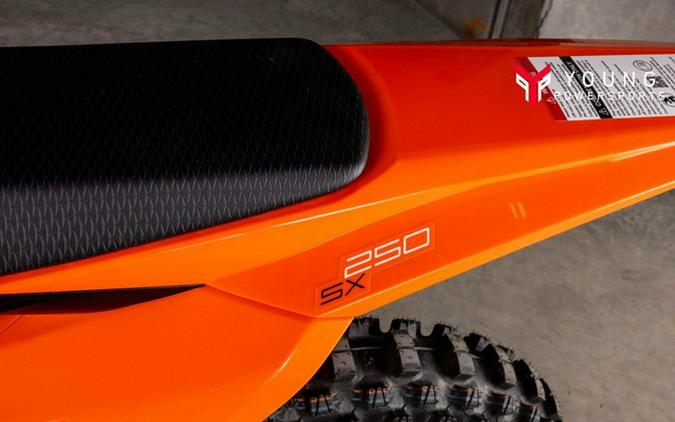 2025 KTM SX 250