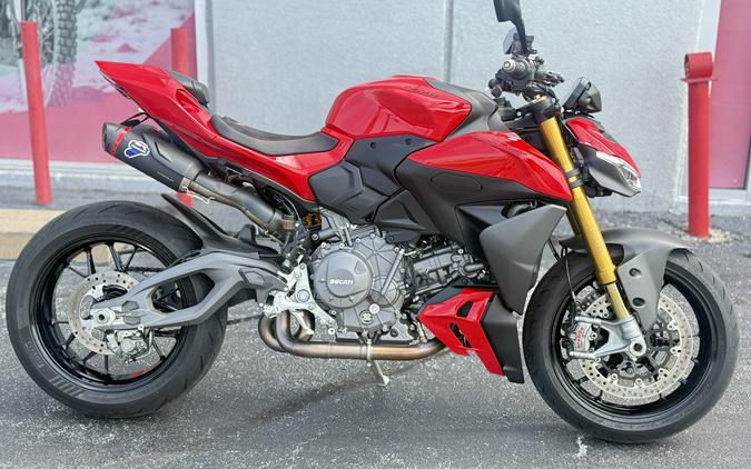 2025 Ducati Streetfighter V2 S - 01293T
