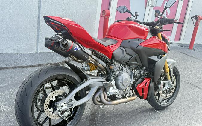 2025 Ducati Streetfighter V2 S - 01293T