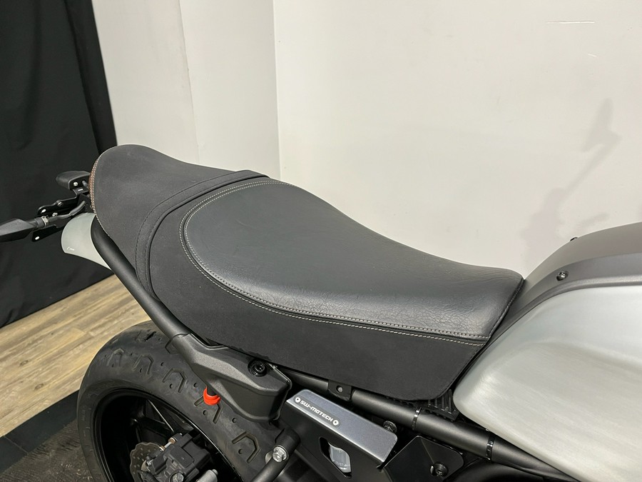 2018 Yamaha Motor Corp., USA XSR700