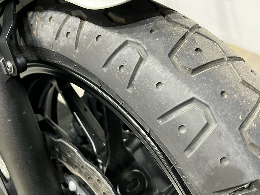 2018 Yamaha Motor Corp., USA XSR700