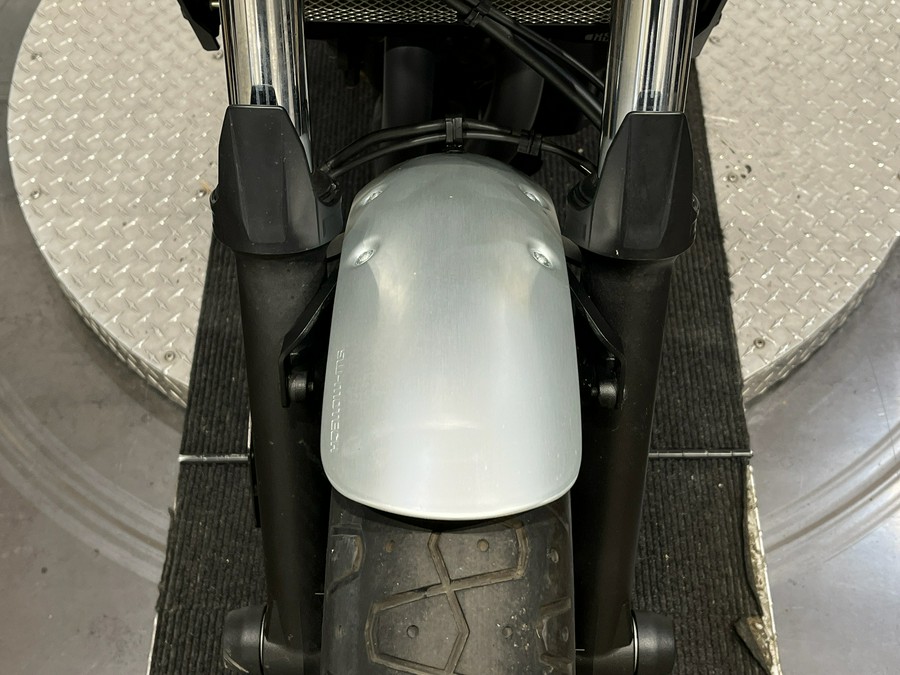 2018 Yamaha Motor Corp., USA XSR700