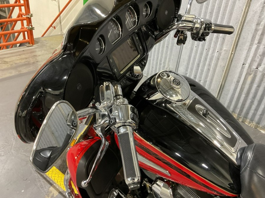 2016 Harley-Davidson CUSTOM VEHICLE OPS ELECTRA GLIDE ULTRA LIMITED