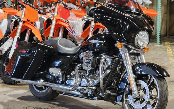 2015 Harley-Davidson® FLHX - Street Glide®