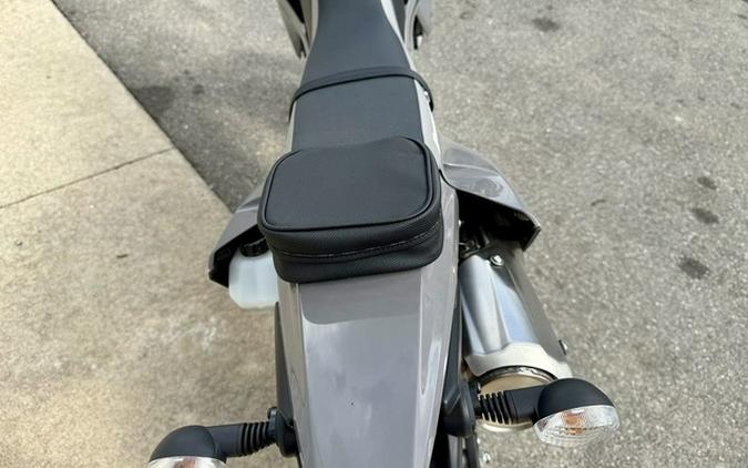 2025 Kawasaki KLX300SM