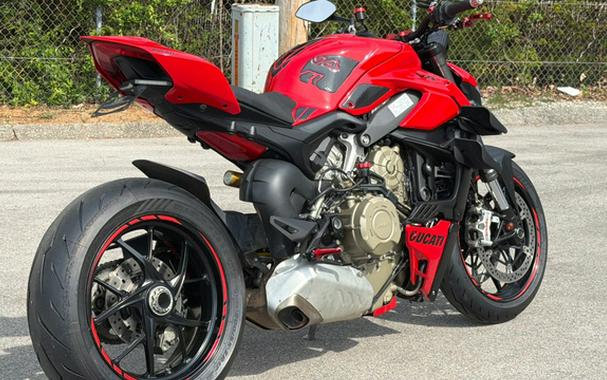 2024 Ducati Streetfighter V4