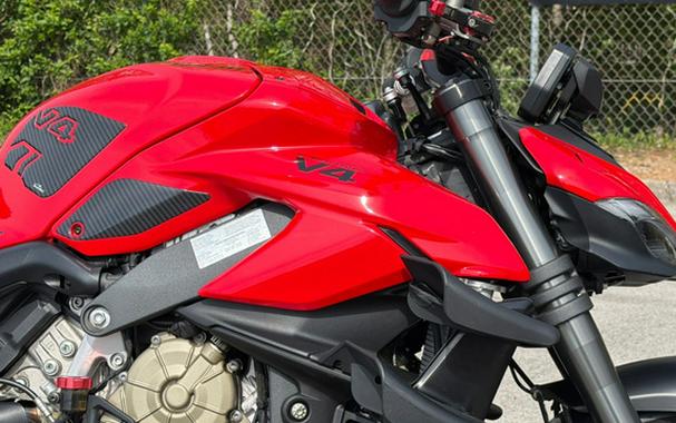 2024 Ducati Streetfighter V4