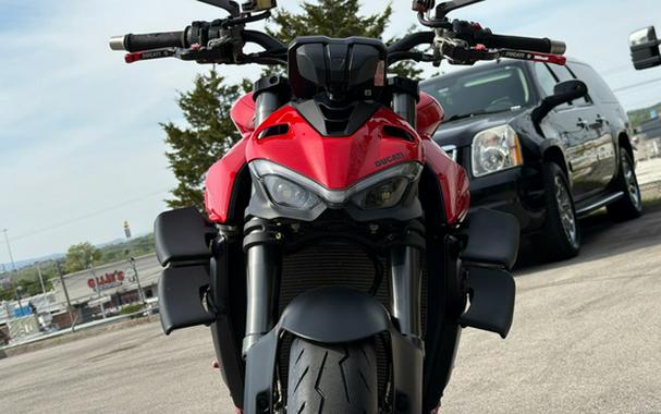 2024 Ducati Streetfighter V4