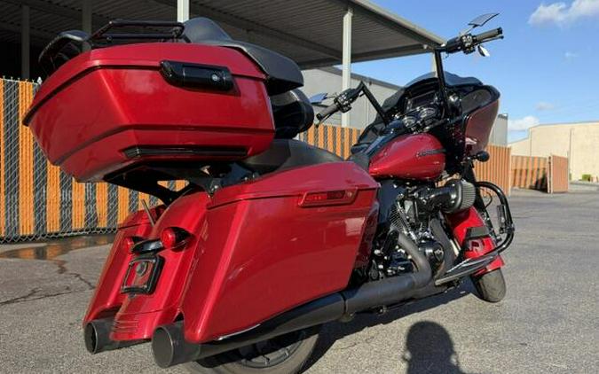 2018 Harley-Davidson Road Glide Special Wicked Red