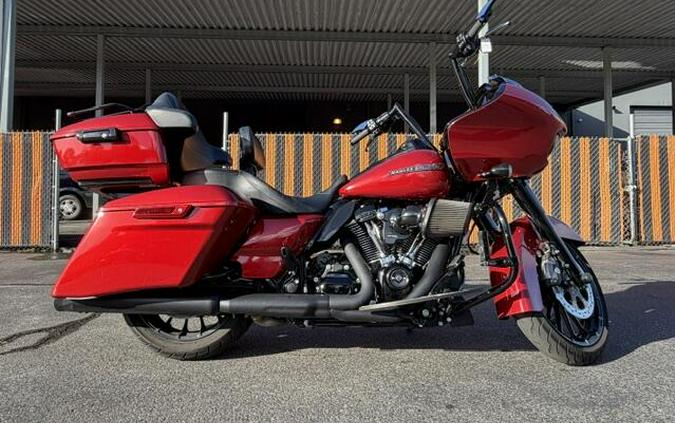 2018 Harley-Davidson Road Glide Special Wicked Red