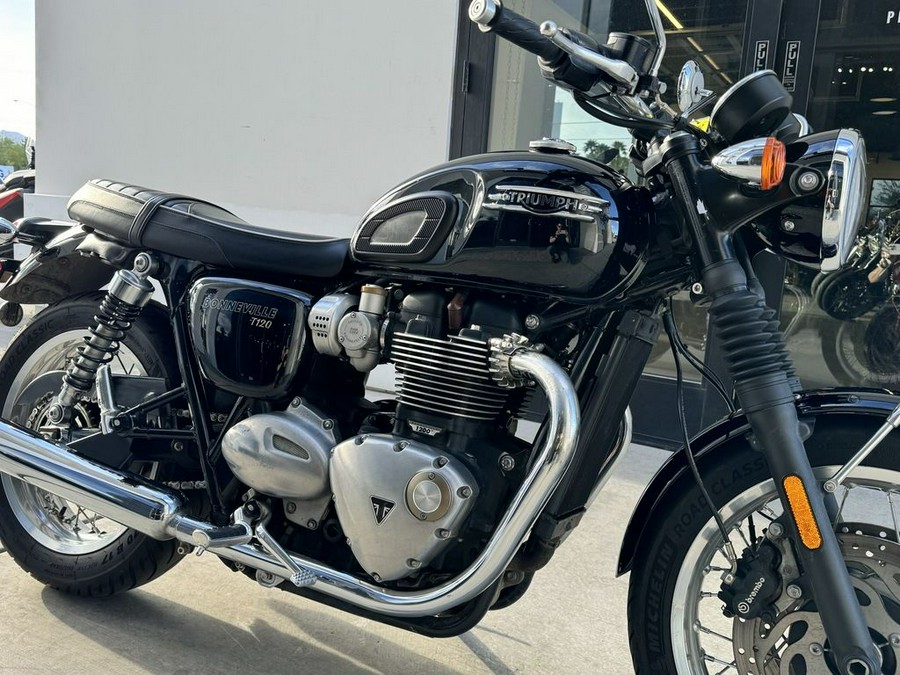 2022 Triumph Bonneville T120 Jet Black