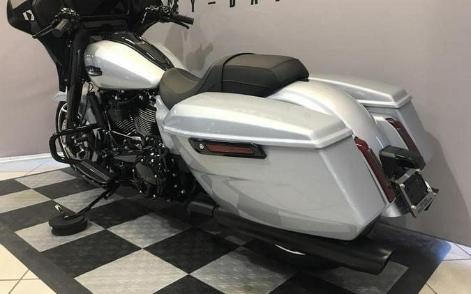 2024 Harley-Davidson® FLHX - Street Glide®