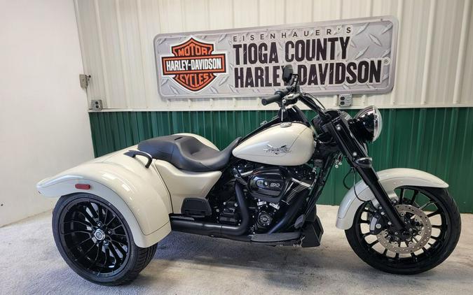 2023 Harley-Davidson® FLRT - Freewheeler®