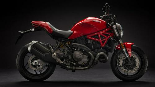 2020 Ducati Monster 821 Stealth Review (15 Fast Facts)