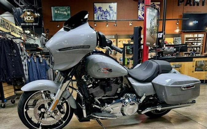 2024 Harley-Davidson® FLHX - Street Glide®