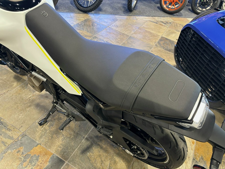 2024 Husqvarna Vitpilen 401