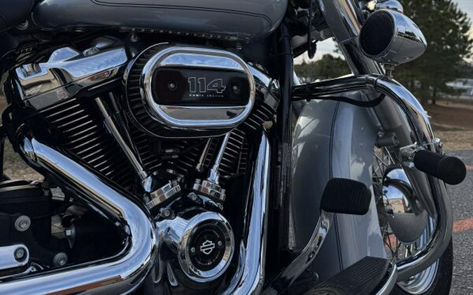 2023 Harley-Davidson® FLHCS Heritage Classic