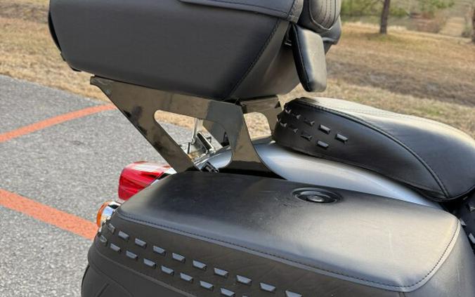 2023 Harley-Davidson® FLHCS Heritage Classic