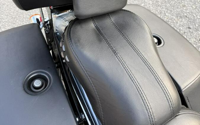 2023 Harley-Davidson® FLHCS Heritage Classic