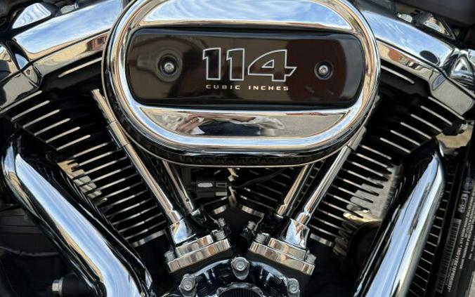2023 Harley-Davidson® FLHCS Heritage Classic