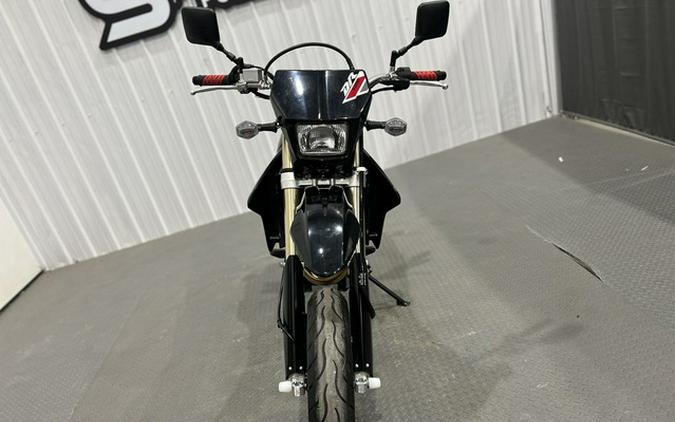 2022 Suzuki DR-Z 400SM