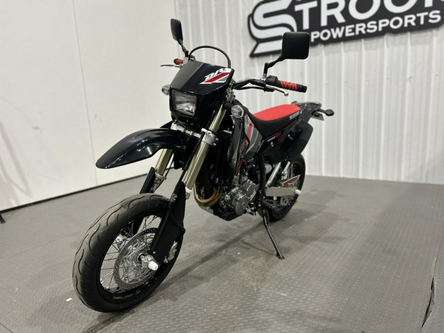 2022 Suzuki DR-Z 400SM