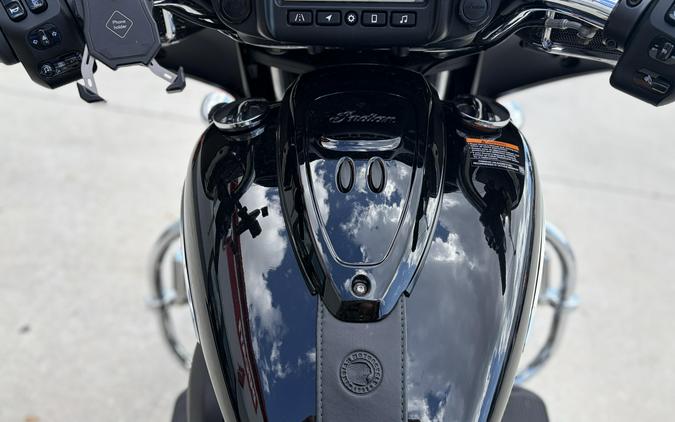 2023 Indian Motorcycle CHIEFTAIN BLACK METALLIC 49ST