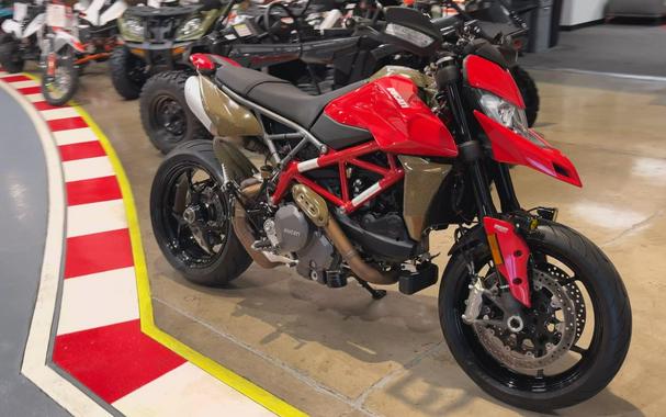2022 Ducati HYPERMOTARD 950 SP