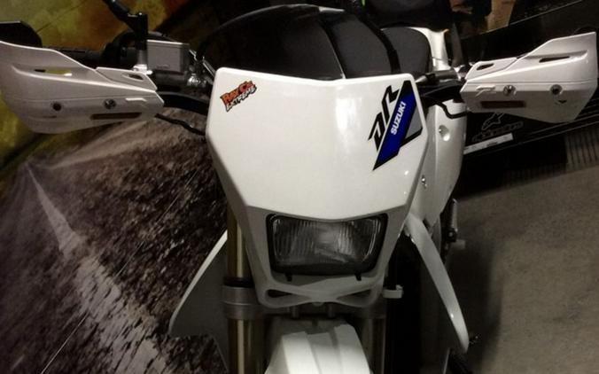 2022 Suzuki DR-Z 400SM Base