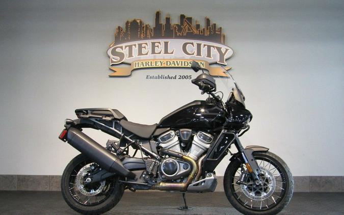 2022 Harley-Davidson® RA1250S - Pan America™ 1250 Special