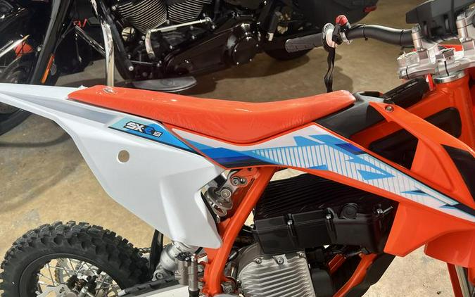 2024 KTM SX-E 5